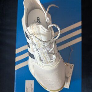 Adidas Woman sneakers